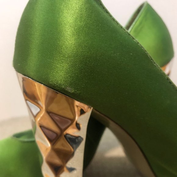 BCBGirl Debra Apple Green Satin Pump with Mirrored Heel - Picture 12 of 14